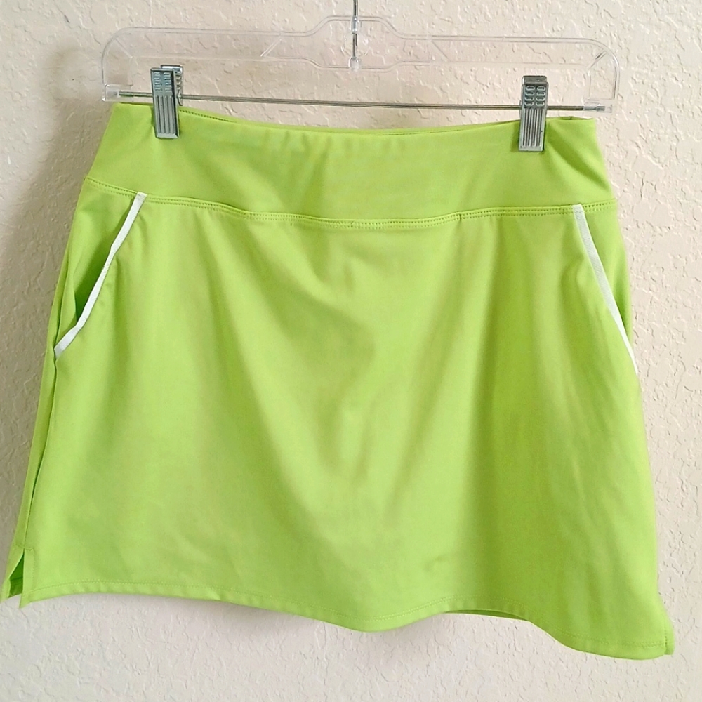 Sigrid Olsen Golf tennis skirt in lime green size small.